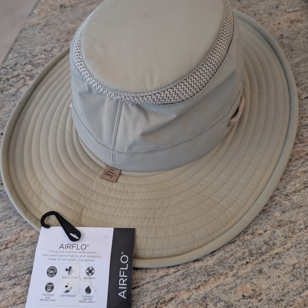 BNWT Tilley Airflo Hat